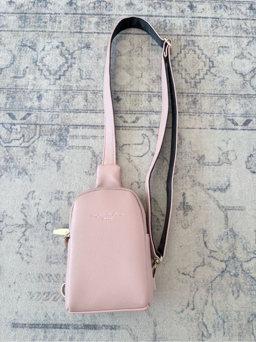 Inicat Faux Leather Handbag NWT